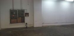 Valiant Industrial Building (D13), Factory #533363101